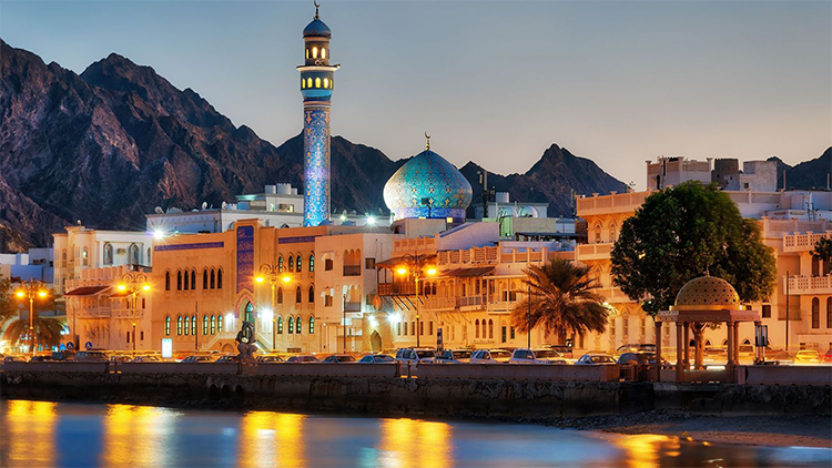 Amazing Night View of Sultan Qaboos Grand Mosque